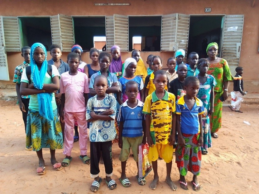 PHOTO des élèves PDI sélectionnés à l'école de BOUNOUNA à Banfora
